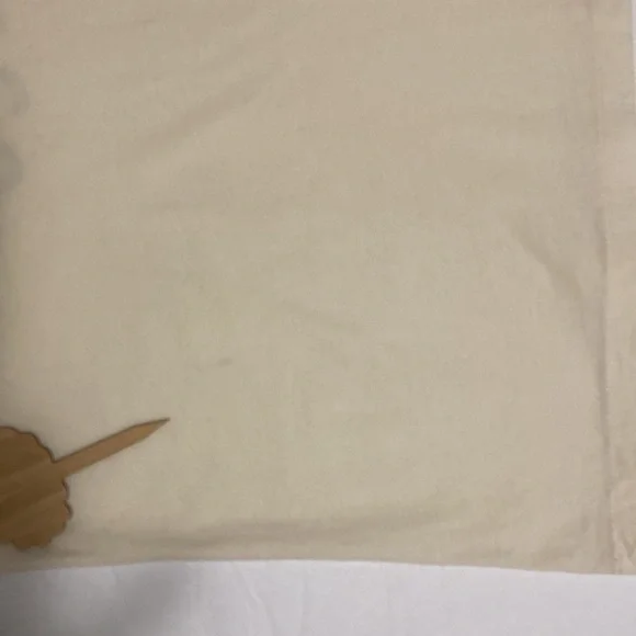 Grounds & Hounds Tee Size XL 100% ring spun cotton. - Picture 9 of 10